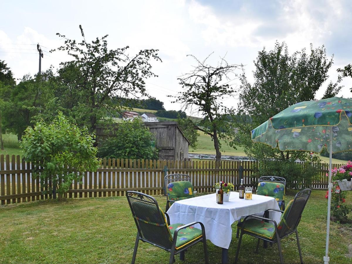 Holiday Home With Garden Near The Forest Arnschwang Exterior foto