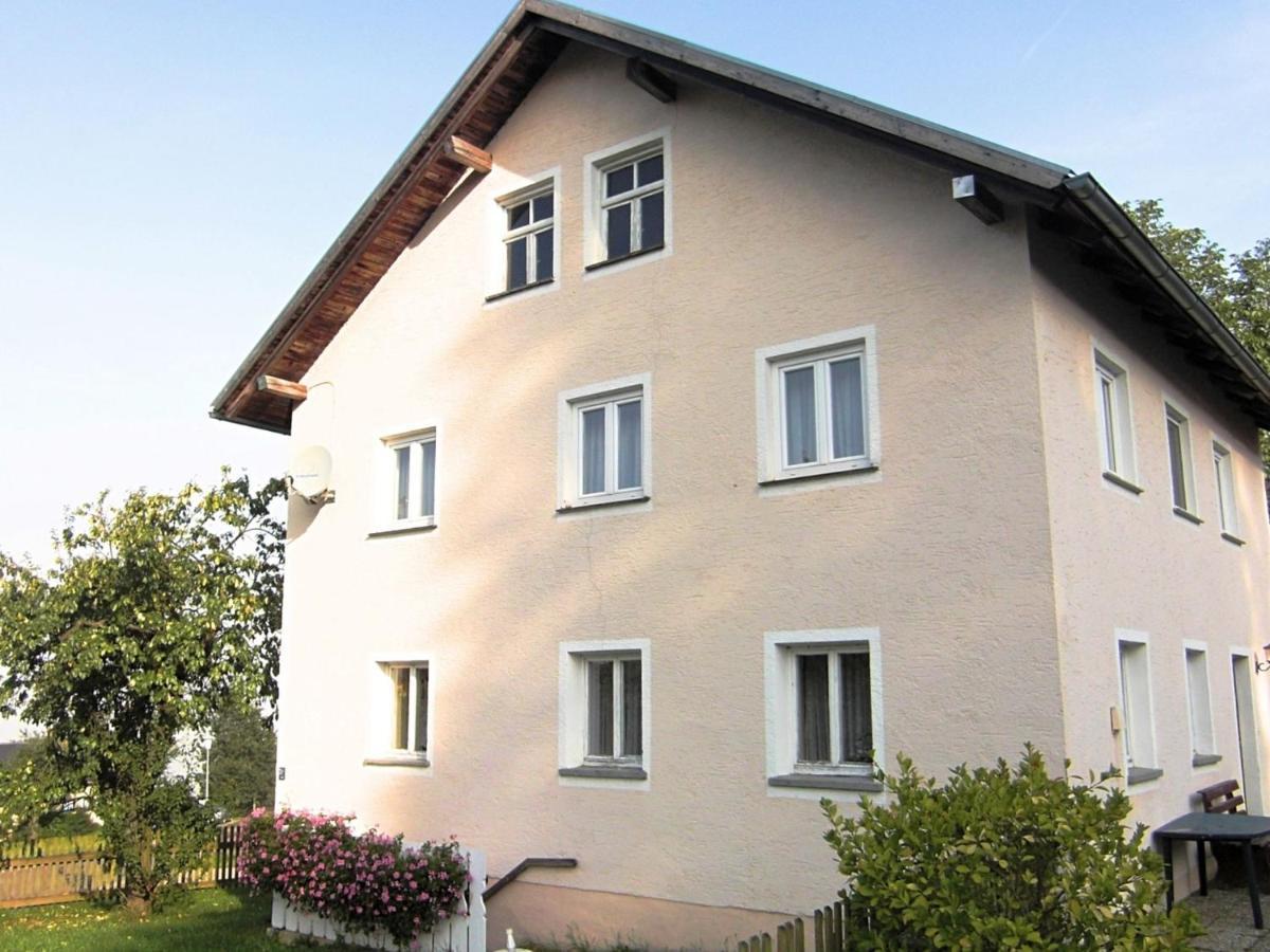 Holiday Home With Garden Near The Forest Arnschwang Exterior foto